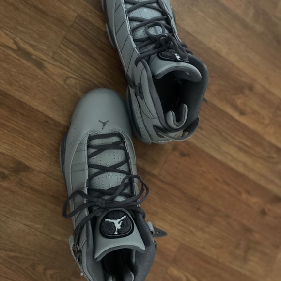 Jordan 6 Rings SE Metallic Silver Light Graphite - Picture 4 of 11